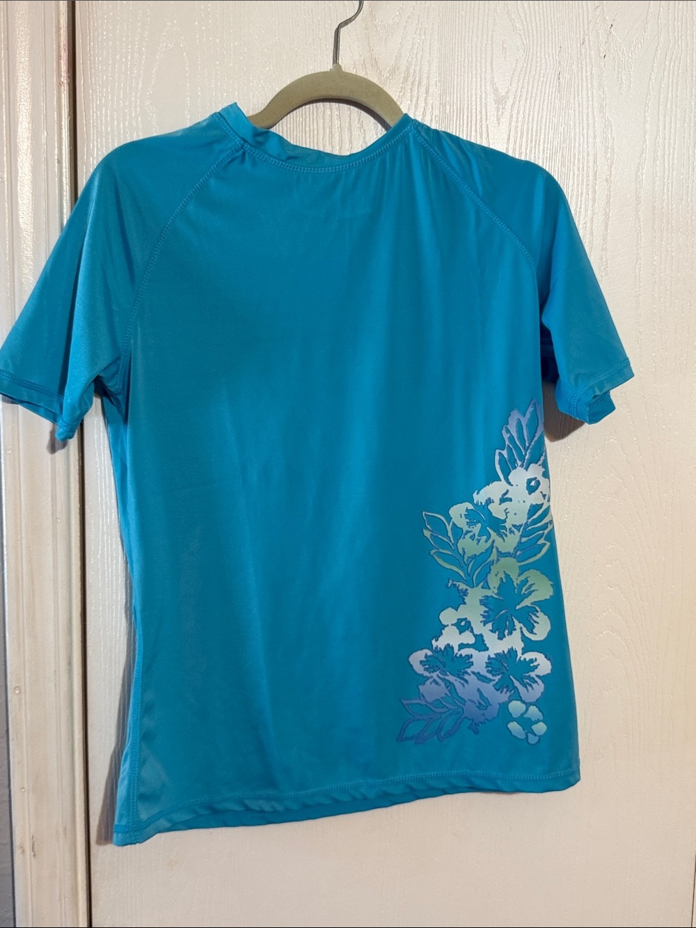 Sky Turquoise Floral Short-Sleeve Rash Guard
